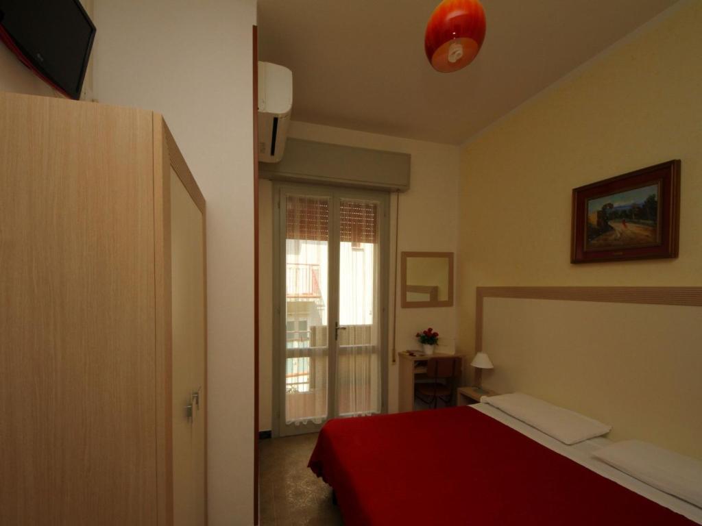 Villa Lauda B&B Rimini Camera foto