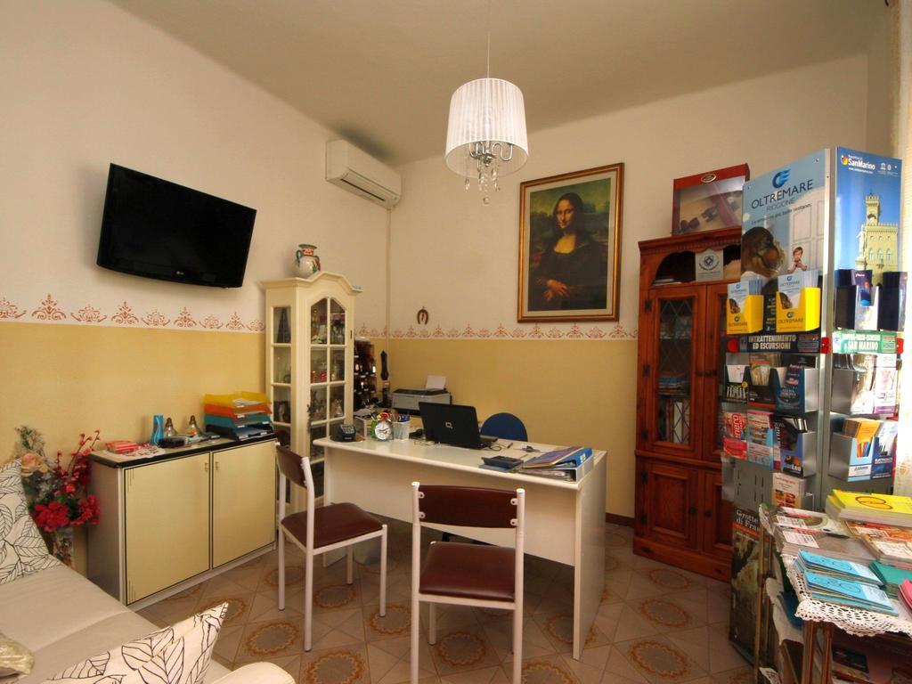 Villa Lauda B&B Rimini Esterno foto