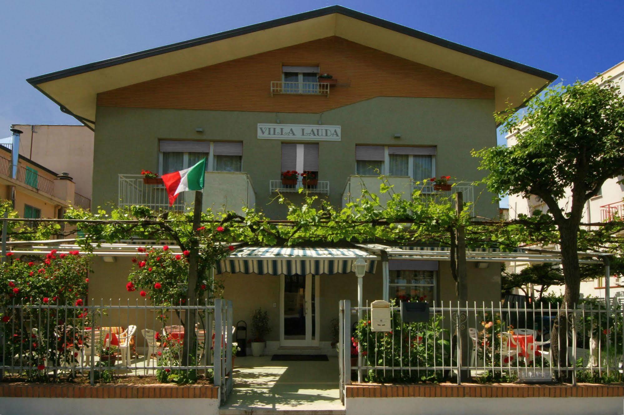 Villa Lauda B&B Rimini Esterno foto