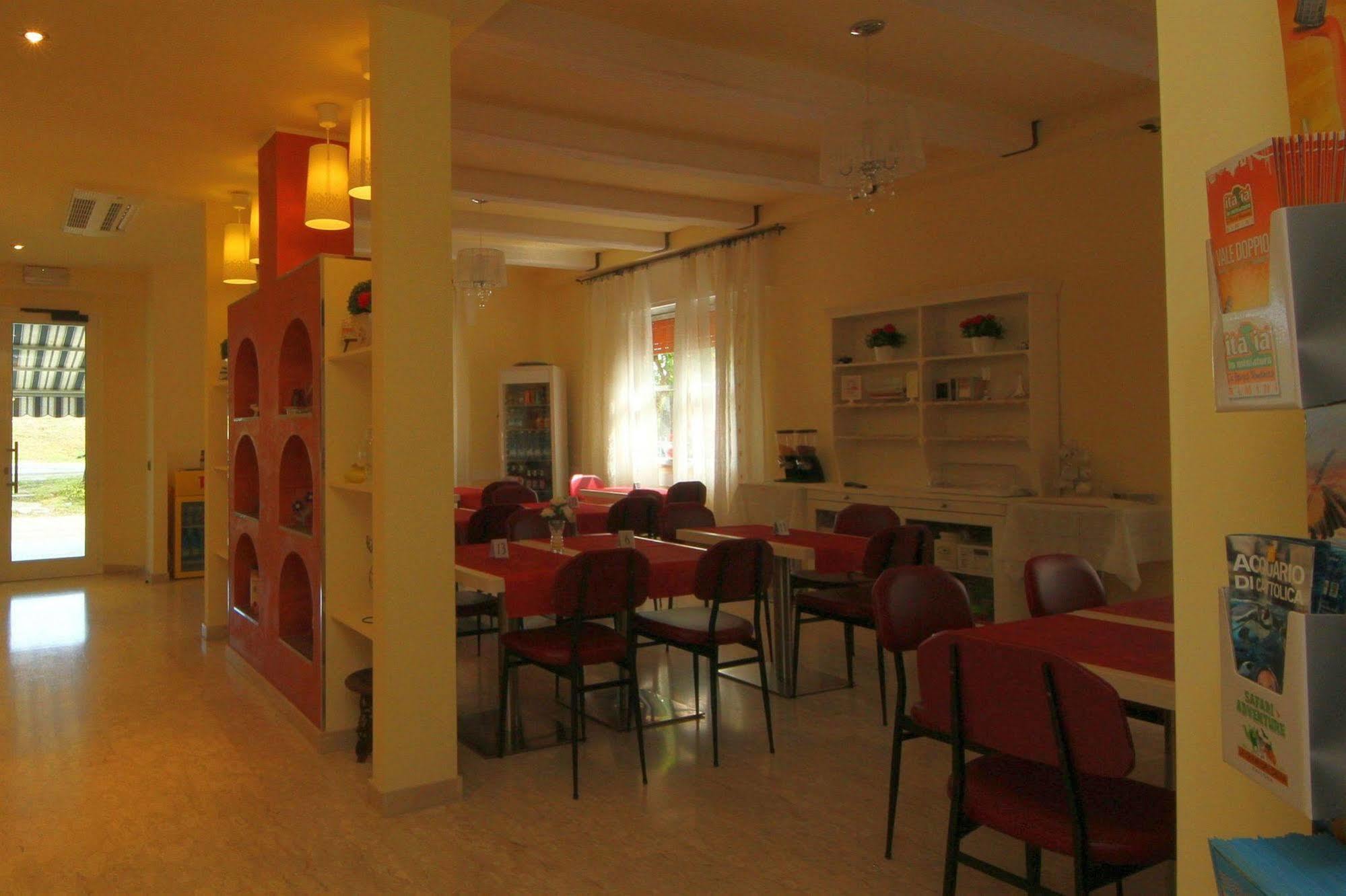 Villa Lauda B&B Rimini Esterno foto